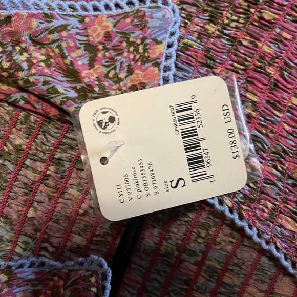 Free People beauty! Amelia blouse sold out! - Picture 4 of 4